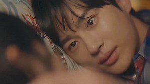 4.4K views · 47 reactions | Họ hôn nhau mà tim tôi đập bụp bụp  #Lovelyrunner | Sơ hở là xem phim Hàn | Facebook