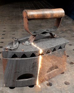 415K views · 813 reactions | Laser removal of rust | Bored Panda Art | Facebook