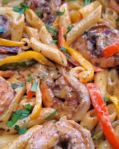 31 reactions | Shrimp Rasta Pasta  Repost from @jereneseats recipe on her YouTube channel Jerene'sEats. Give your taste buds a treat 襤襤襤 . . #pescatarian #shrimprecipes #pasta #rastapasta #shrimpalfredo #jerkshrimp #easydinners #foodporn #ochorios #montegobay #tasty #satisfying #jamaicaninstagram #youtubers | Island Vibez Kitchens | Facebook
