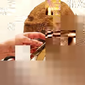 DIY Humpty Dumpty Using a Balloon❣ | Creative Mom