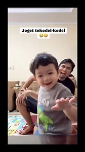 3.3M views · 10K reactions | Maaf onty angkel, ini abe sendiri yang minta gara2 ada lagu “Cicak-cicak di dinding  #abe #abeabraham #anaklucu #hiburan #reelviral #fypviralシ #fyp Cr: ig abe.daily | Abe Abraham | Facebook