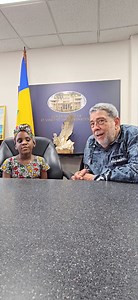 Visually impaired Faith Grant is 9 years old! She's taught herself Mandarin (Chinese), French and Spanish. She's as charming as she is intelligent! Let her bless your heart today ♥️ #blessed #love #proud #joy #Godisgood #mandarin #language #dreambig #singer #doctor #musicislife | Ralph Gonsalves