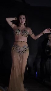 amazing dancer "Belly Dance, the enchanting art form that seamlessly weaves together the rich tapestry of Arabic dance traditions, comes alive in our mesmerizing belly dance class. Imagine stepping into a world where every movement is a brushstroke, painting a canvas of musically belly dance. Inspired by the iconic Shakira belly dance style, our dance sessions transcend the ordinary, making their mark not just in our studio but also on the vibrant platform of belly dance TikTok. Embark on a jour