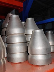 [Hot Item] 1.5" SS304 SS316L Stainless Steel SMS Sanitary Transition Pipe Concentric Reducer Welded Reducer for Pipe Fittings