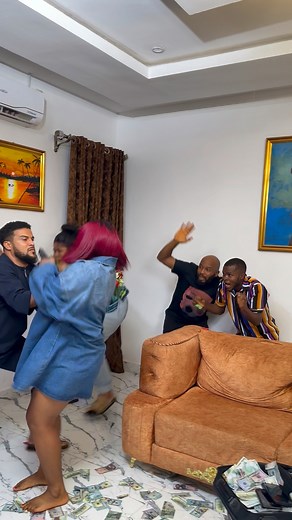 189K views · 1.1K reactions | My girlfriend true color | Sandra Stories | Facebook