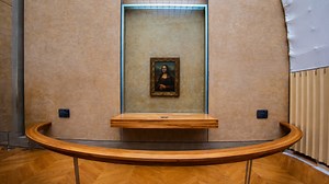 What it’s really like seeing the Mona Lisa in Paris
