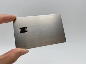 [Hot Item] Hybrid Metal Card with EMV Chip