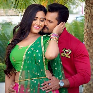 Aankhiya Lagela Tohar Love Ke School Ha Song: काजल राघवानी और खेसारी लाल यादव की रोमांटिक केमिस्ट्री ने लूटा दर्शकों का दिल, देखें Video | Bollywood Life हिंदी