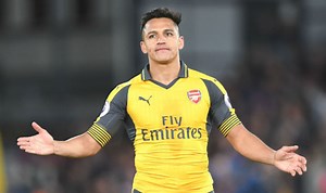 Wenger not worried Sanchez's contract hasn't been renewed