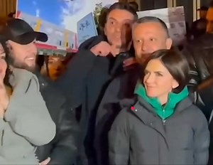 15K views · 41 reactions | Luiza Gega proteston kunder #SPAK dhe pro Erion Veliajt | Gazeta Jone | Facebook