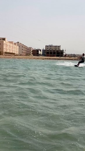 #hurghada #kiteboard #kitelife #kitesurfing #kitesurfers #beach #kitesurfschool #goldenbeach #holiday #goldenbeachresort | Ahmed Kite