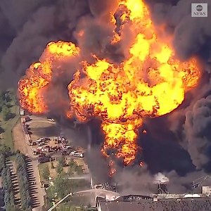 An explosion tore through a chemical plant in Rockton, Illinois, with heavy smoke prompting a mandatory evacuation. One firefighter was transported for minor injuries. The fire is expected to burn for several days. https://abcn.ws/3xkD1DN | ABC News