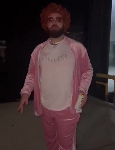 5.8K views · 211 reactions | Drake dressed up as ice spice for Halloween | Miki Minach | Facebook