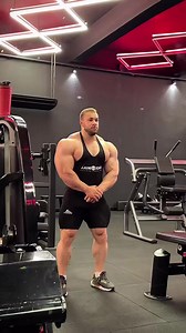 Bodybuilders News Vitaly Ulgonikov ifbb pro new Today video #muscles #bodybuilding #gym #makegreatthebodybuildingagain #ifbbpro #workout #culturismoitaliano #bodybuilder | Culturismo Italiano