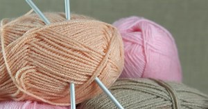 Woolen Threads Knitting Somebody Left Her: стоковое видео (без лицензионных платежей), 1089678877 | Shutterstock