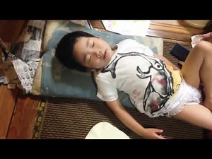 5 years old diapers bedwetting.