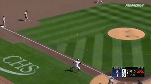 Error costoso de Jose Altuve en LF … | Bateando Pa’ .300