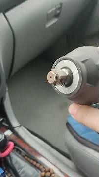 Makita DTW700 что не откручивает то отрывает.