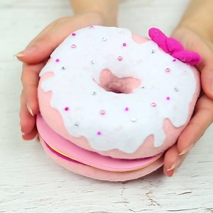 218K views · 2.3K reactions | DIY Hello Kitty Donut Shaped Notebook...