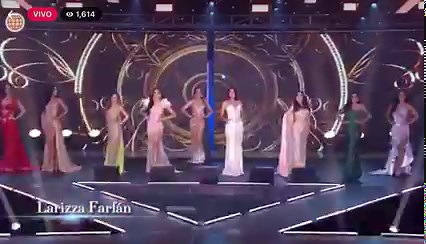 Etapa de vestido de Miss Peru 2023 un show muy, muy precipitado ya que solo tuvieron unos segundos para el desfile de Vestido de Noche y luego dieron el Top 5 que está conformado por: Nathalie Terrones Suguey Cirpriani Gianella Razuri Camila Escribens Alexandra Baladezo | CLUB MX