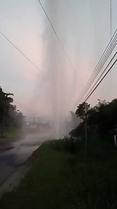 48K views · 1.1K reactions | ATENÇÃO Vamos economizar água! 70% de Joinville com o abastecimento comprometido. Acidente de trânsito rompe adutora: https://goo.gl/XIxCm0 | NSC Total Joinville | Facebook