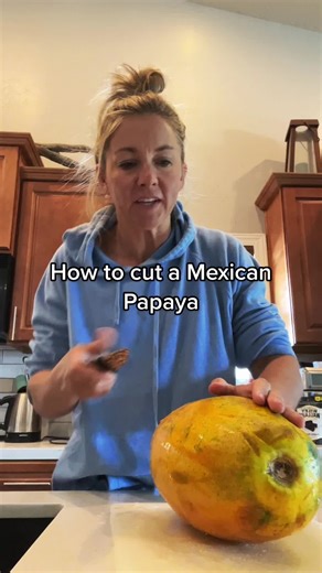 How to Dehydrate Mexican Papaya for Healthy Snacks