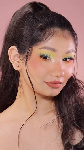 243K views · 5.2K reactions | Match your spirit to your makeup with this Independence day inspired eyeshadow✨a little hint of bold colors to complete the look #lovecolorbar #magical #beauty #explore #colorbarcosmetics #viral #reels #skincare #healthyskin #glowingskin #makeuptransformation #colorbar #birthday #birthdaymonth #19yearsofmagic #magic #birthdayparty #independenceday #independence #independent | Colorbar | Facebook