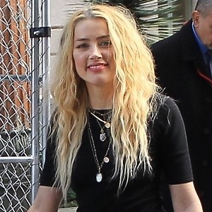 Amber Heard Holds Hands With Rumored Girlfriend at the Women's Day March in LA