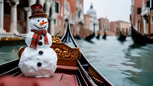 Amazon Web Services（AWS）在2024 re:Invent全球大會上，宣布推出新一代基礎模型Amazon Nova。Amazon Nova模型將透過Amazon Bedrock提供，當中包括超快速文本生成模型Amazon Nova Micro，以及能夠處理文本、圖像和影片並生成文本的多模態模型Amazon Nova Lite、Amazon Nova Pro 和Amazon Nova Premier。 觀看短片了解AWS 生成式AI及其他強大功能 有問題想咨詢 AWS 專家嗎？歡迎您加入線上對談： https://go.aws/3ZEH13g | Amazon Web Services