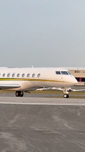 Gulfstream G700 #viral #airplane #pilot | JP Aviation Films