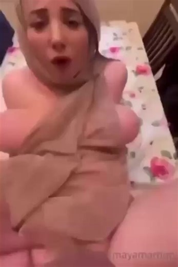 RT @SarahHoejabi: Fuck me hard#goon #goonette #spit #jerk #joi #bop #gooning #public #nutty #leak #porn #chav #asian #horny #cum #milf #p…