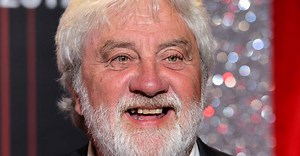 Emmerdale star Steve Halliwell dies aged 77 | BreakingNews