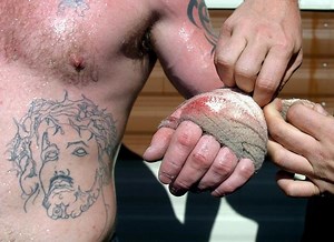'Knuckle' Theatrical Trailer: Documentary About Bare Knuckle Boxing Families - SlashFilm