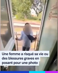 10K views · 26 reactions |  Une femme a risqué sa vie en posant pour une photo. Elle s’est penchée à l’extérieur d’un train en mouvement dans une gare. Et elle s’est pris un poteau en pleine tête.  Une vidéo à retrouver sur lessentiel.lu. | L'essentiel Online FR | Facebook