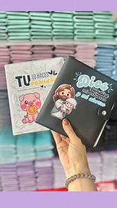 208K views · 210 reactions | Llegaron!!! Por fin tenemos nuestras carpetas de Ahorro Puedes ahorrar 3 o 5 millones según escojas Colores hermosos Envíos gratis Pago contra entrega | Selly- Detalles con amor | Facebook