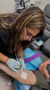 Stem cell injection for knee pain