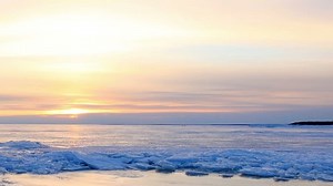 Sunset On Gulf Finland St Petersburg: Stockvideos & Filmmaterial (100 % lizenzfrei) 9408725 | Shutterstock