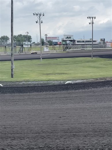 Rod and Hank getting dialed in for tonight. Hot laps at 6:00, Racing at 7:00 | Boone Speedway