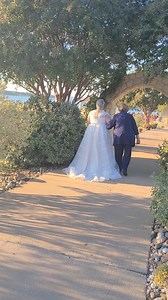 #paradisecoveatlakegrapevine #beautifulbrides | Paradise Cove at Lake Grapevine