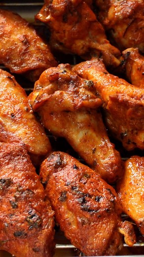 What is your fav kind of chicken wing? Use my code HBKWINGS and get 15% off on your next order on Licious. Watch the full episode of me trying the Hot Ones hot sauces and answering hot questions on the Headbanger’s Kitchen YouTube channel. Link in my bio. Cheers & Keep Cooking! #headbangerskitchen #licious #collab #chickenwings #hotoneschallenge #hotones #chicken #chickenrecipes #chickenrecipe | Headbanger's Kitchen