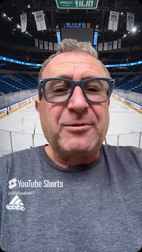 Big screen dorm room hockey from JMGO! #jmgo #jmgoprojector | Todd Allan Olynyk