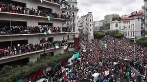 22K views · 623 reactions | Compilation hirak  tout s'explique en musique  votre chanson préférée ? #Mimiya | I love DZ | Facebook