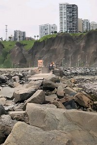 28K views · 990 reactions | Hermosa Costa verde de Miraflores, Lima  | Viaja y Vive | Facebook