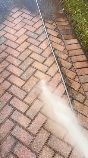Back porch, pool deck not so clean? If you don’t see it, we surely do. And we will bring it back to life. Licensed and Insured 👏🏻@sflappw biggest priority is to keep your subdivisions, multi family communities, apartments, condominiums, townhomes and more well maintained. Is your board of directors ready to start off the year bright and clean? Our company provides affordable pressure washing maintenance packages for #homeowners #homeownersassociationmanagement and #subdivision . Please visit u