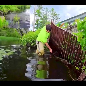 Lifting Up Big Heavy Trash Rack To Drain Over Capacity Pond #CanalCleaning #HeavyEquipment #MachineWork #Excavator #SatisfyingVideo #OddlySatisfying #BeaverDamRemoval | Johnathon Schaden