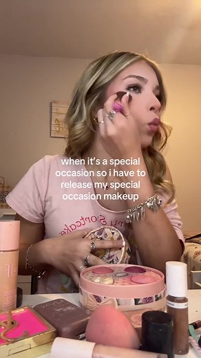 Thanksgiving Special Occasion Makeup Tutorial