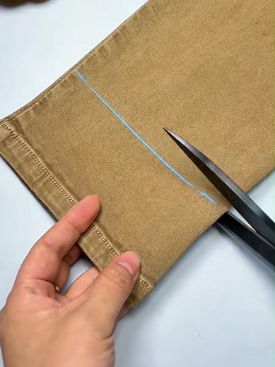 Easily Shorten Your Pants at Home: A DIY Guide