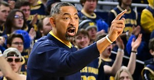 Audio and More: No, Juwan Howard is not on the 'hot seat'