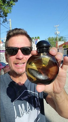 Scent of the day is Z-14 from @halston #70s #fragrancelover #Friday #perfumes