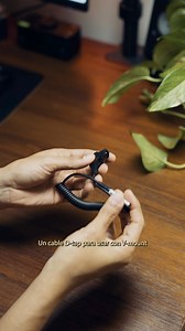 ️R7SIII 2800Nits monitor It has HDMI 4K and SDI inputs/outputs, runs on an NP battery, and has multiple functions to monitor the shots you want to take. ⛅️For outdoors it gets 10 points for its 2800 Nits  ️Monitor: #desview R7SIII，$399 Video by Photographer @David Pacheco #Filmmakers #Desview #R7SIII #Cameramonitor #Videographers #cameragear #filmproduction #videography #cinematography #filmmaking #director | Desview | Facebook